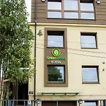 Auberge de jeunesse Wood Airport *