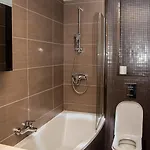 Auberge de jeunesse Wood Airport *