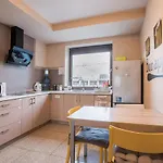 Auberge de jeunesse Wood Airport Varsovie