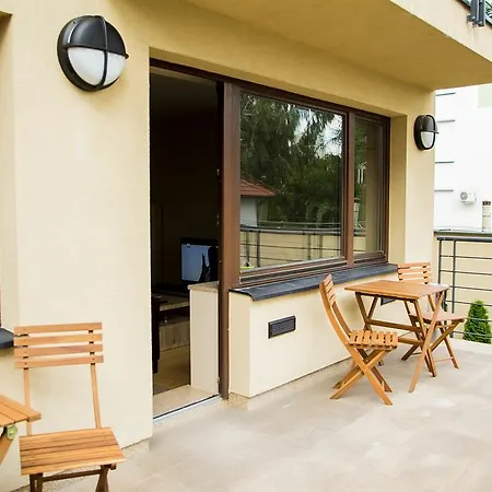 Hostel Wood Airport *