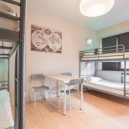 Хостел Green Wood Hostel Airport *