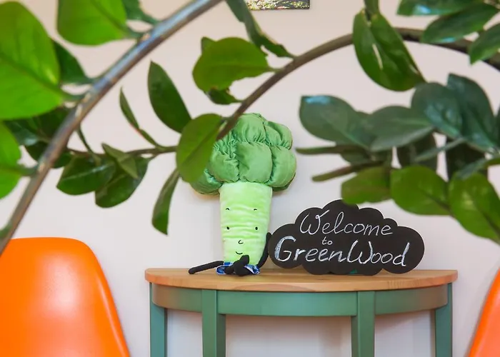 Vandrerhjem Wood Airport *