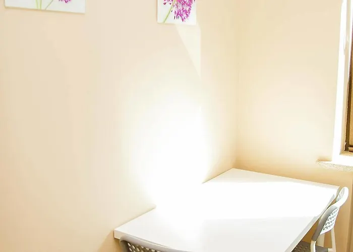 Wood Airport * Warszawa